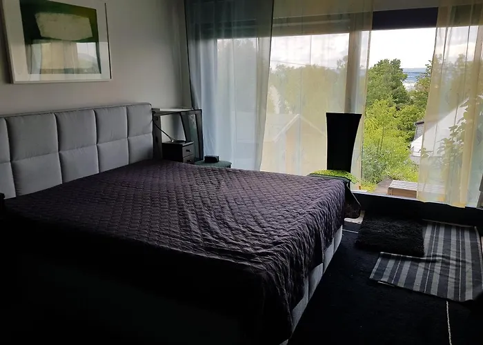 Mit Phantastischer Aussicht Auf 아파트